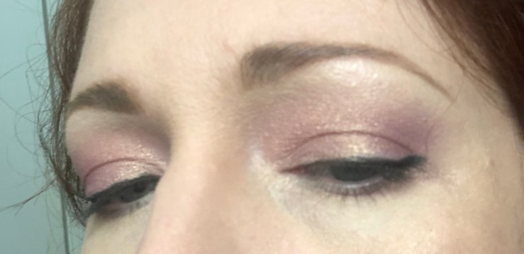 mPrincess loose eyeshadow Pretty Petal